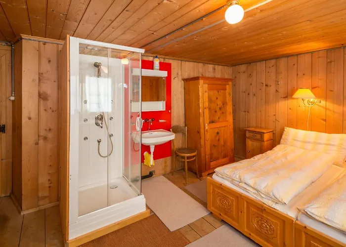 Gasthaus Alpenrose *