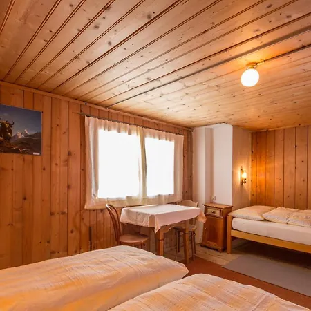 Gasthaus Alpenrose * Juf