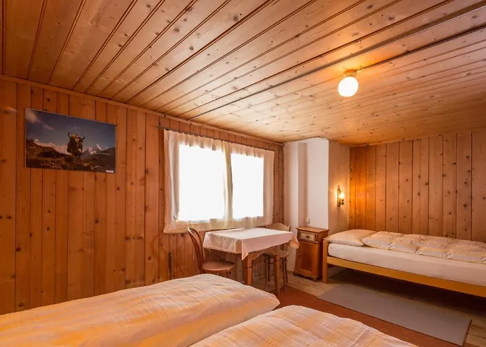 Gasthaus Alpenrose * Juf