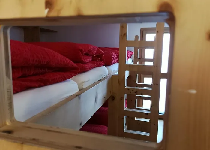 Gasthaus Alpenrose Мини-отель Juf